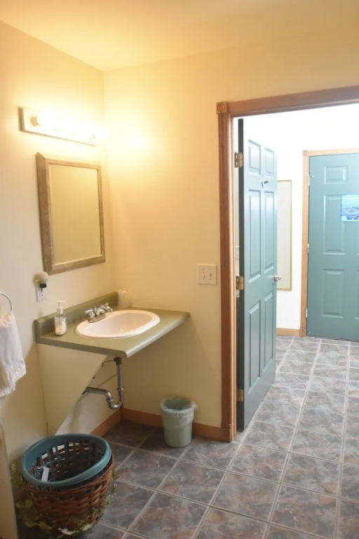 Blue Spruce Motel