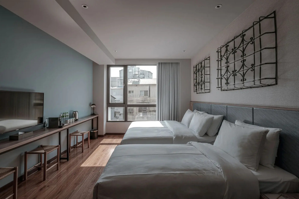 Somer Chew Hotel