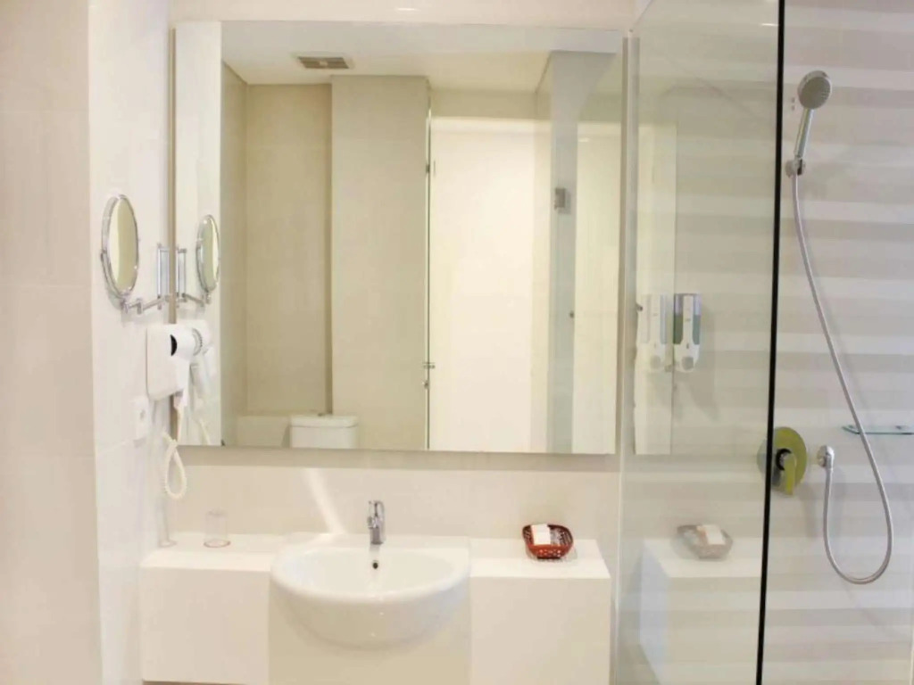 Everbright Ambon Hotel