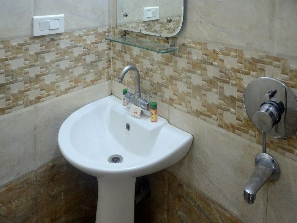 OYO 5655 Hotel Ganges