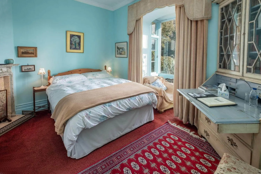 Lisle Combe Bed and Breakfast