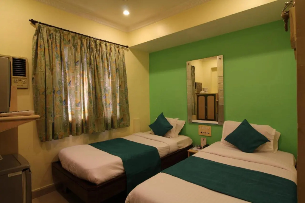 Privilege Inn