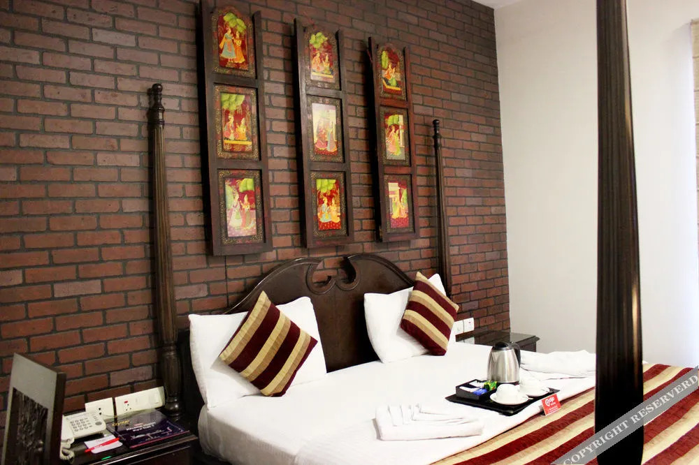 OYO Premium Rajouri Garden Janta Market