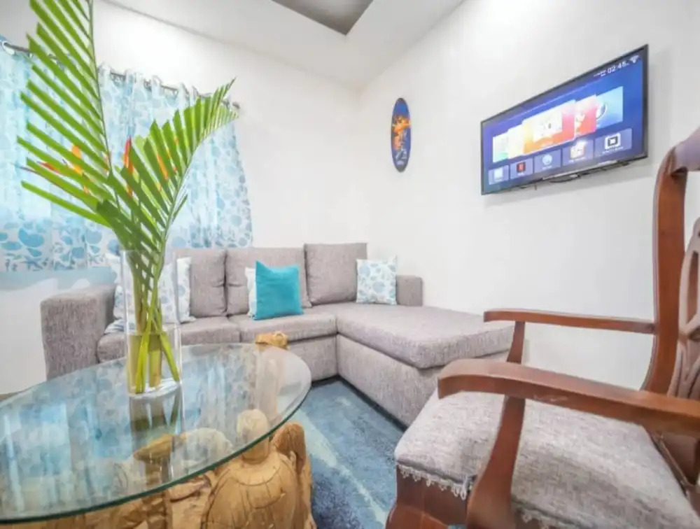 Charming 1b Apto Walk To The Beaches & Main Street