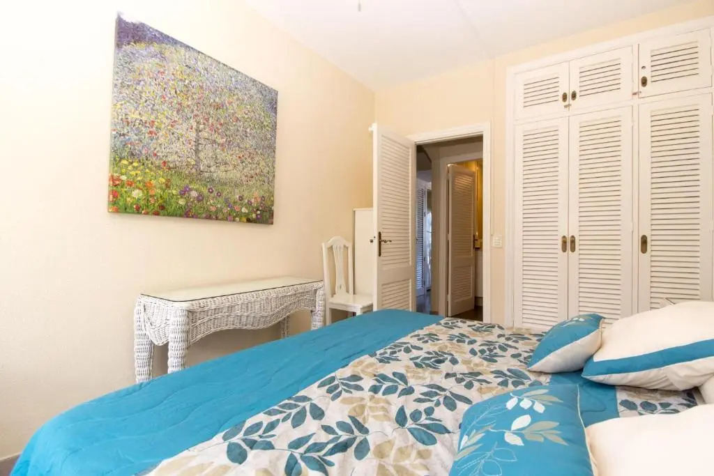 Los Olivos 13 - One Bed