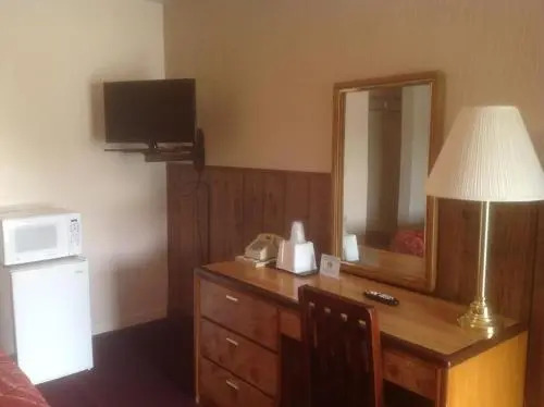 Plantation Motel