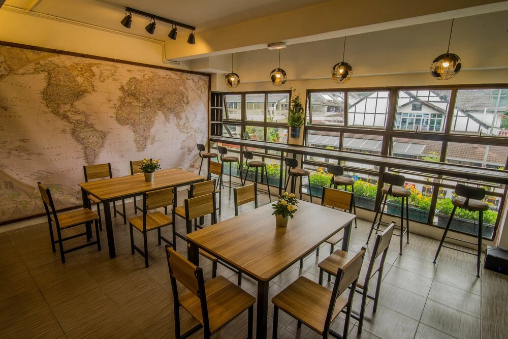 Traveller Bunker Hostel