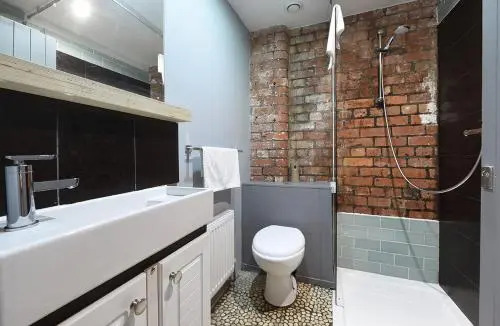 Mason Street Apartment Sleeps 16