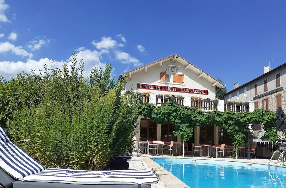 Hotel Le 1050