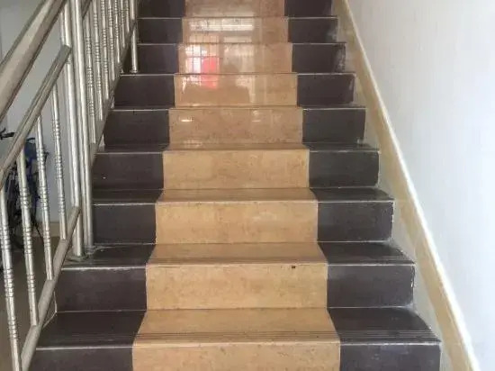 Hongyuan Apartment