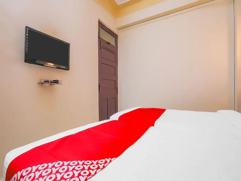 OYO 36088 Sanman Hotels