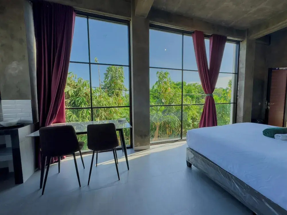 Sky Apartments and Suites