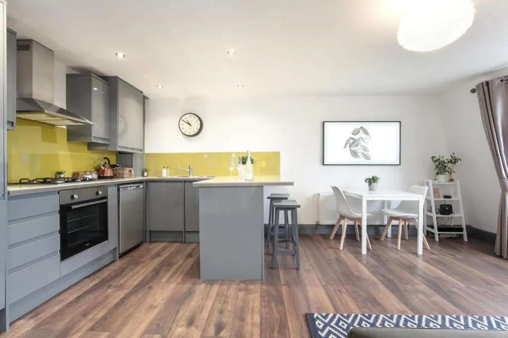 The Penthouses, 8 Albion Mews (Adults Only)
