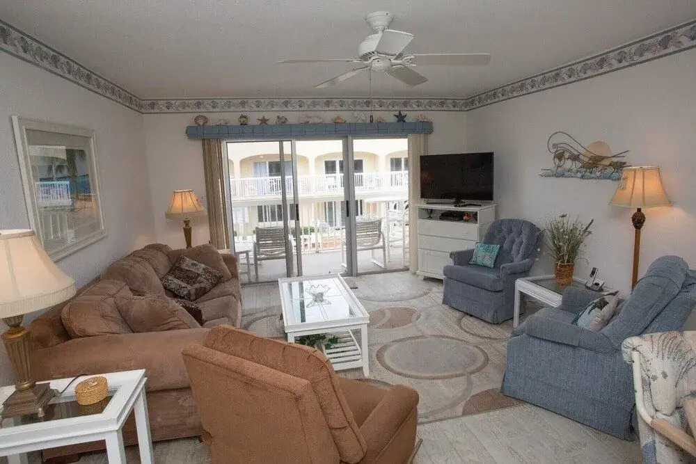 Win-San C-211 - 2 Br Condo