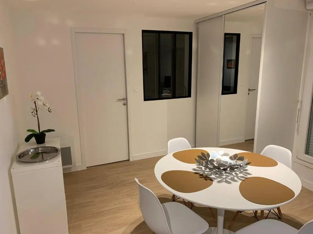 KISTIN T1 bis hypercentre rénové et chaleureux