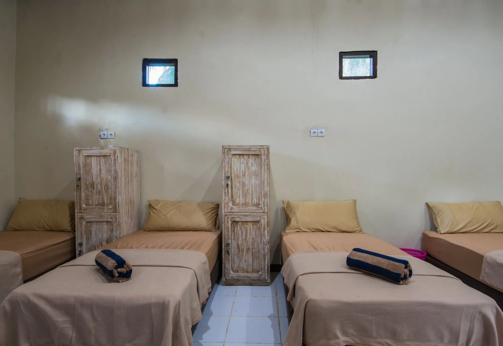 Apit Lawang Penida