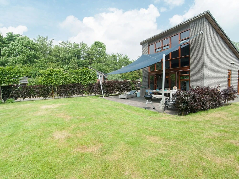 Modern Holiday Home Between Schoorl and Bergen