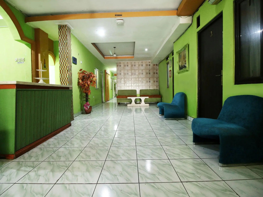 Seungit Syariah Inn Tebet Mitra RedDoorz