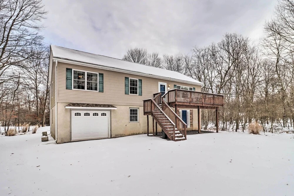 Albrightsville Home w/ Game Room < 1 Mi to Lake!