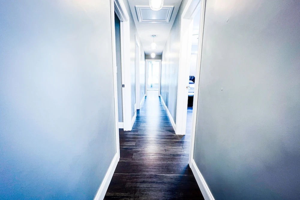Perfect 6BR Stay Near Niagara Falls & Attractions