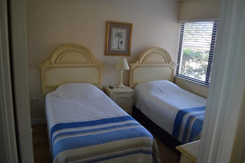 Cove II 811F 2 Bedroom Condo By Midnight Cove II