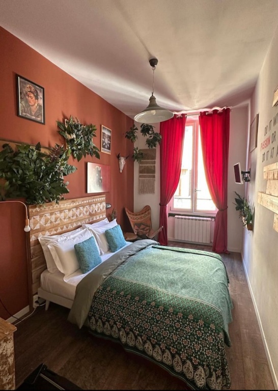Code Rent A Room