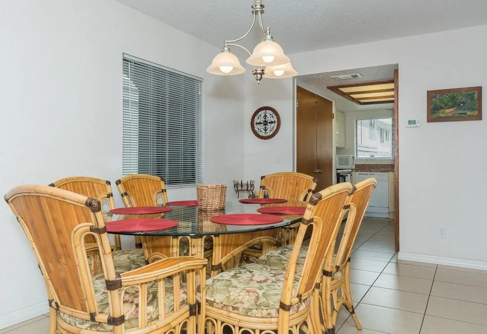 SC105 Sea Woods by RedAwning