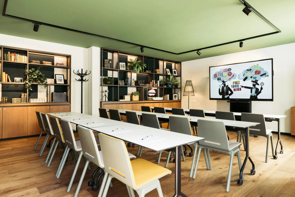 Hotel Schani UNO City