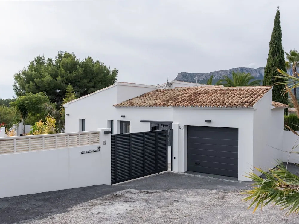 Comfortable Villa in Calpe With Pool, Terrace & Garden