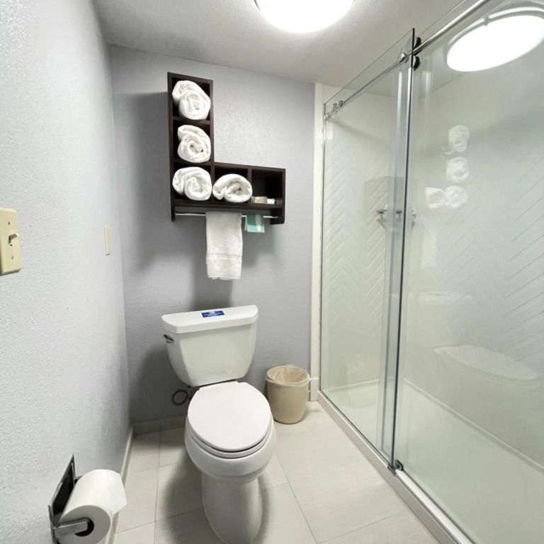 Country Inn & Suites by Radisson, San Carlos, CA