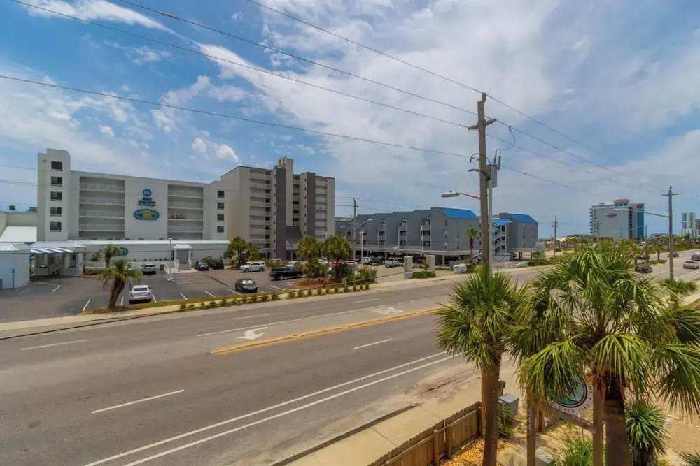 Gulf View 23