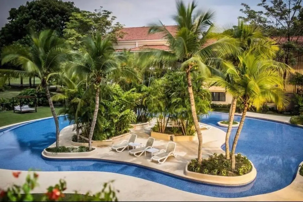 Apartamento de Playa en Coronado Luxury Suites