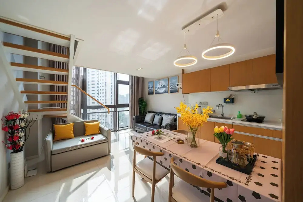 Shanghai Hills & Wanye Prime Stay