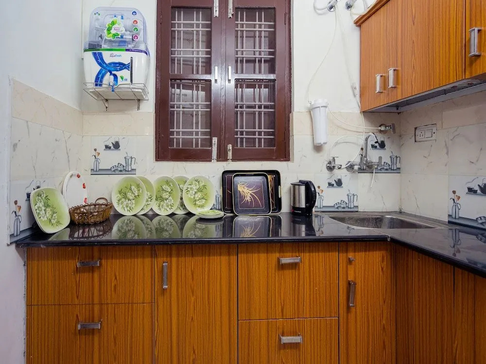 OYO 14074 Home Serene 2BHK Barlowganj