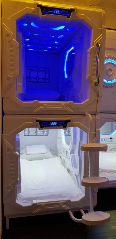 Galaxy Pods @ Chinatown