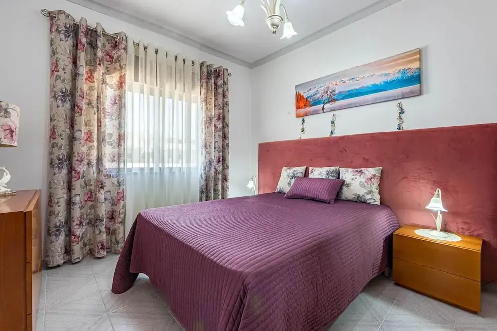 New Sunset Haven in Gale-2br With Big Terrace