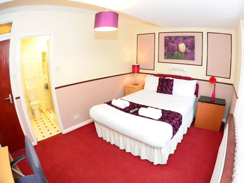 Heathrow Palace