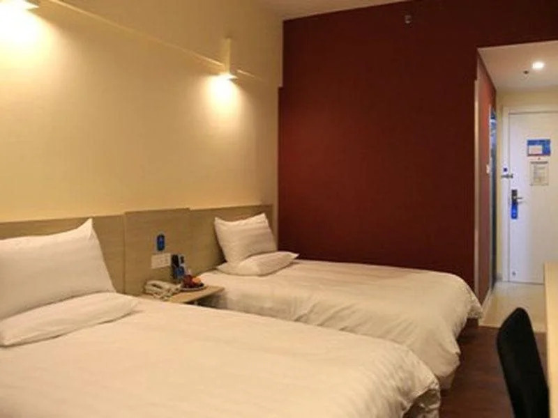 Hanting Hotel (Jiuquan Changxing Electrical Equipm
