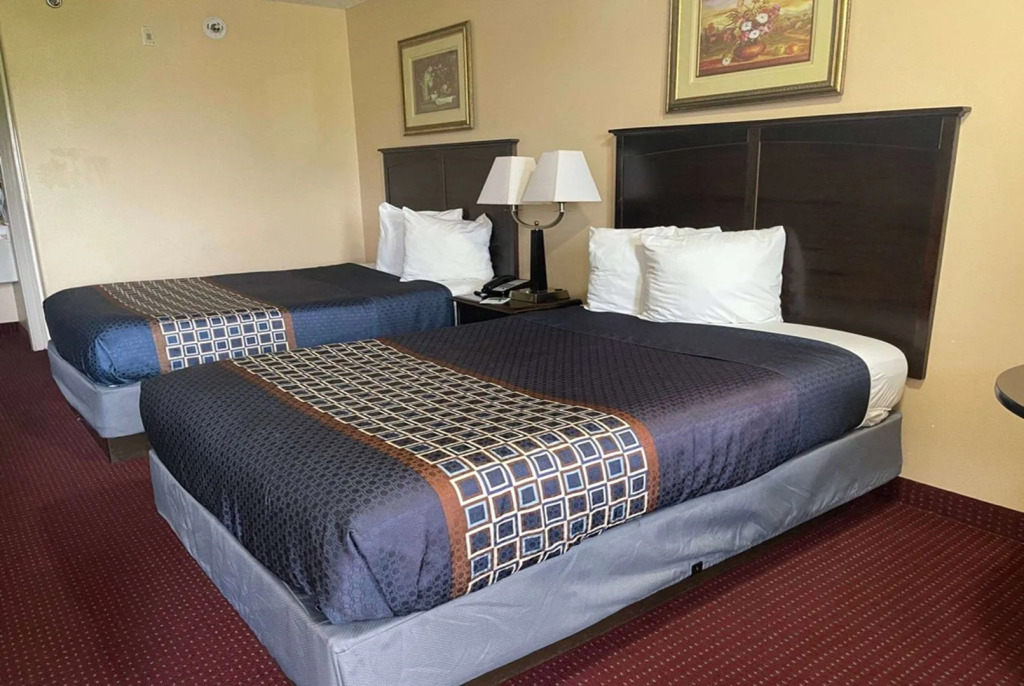 Carom Inn Denham Springs-BatonRouge