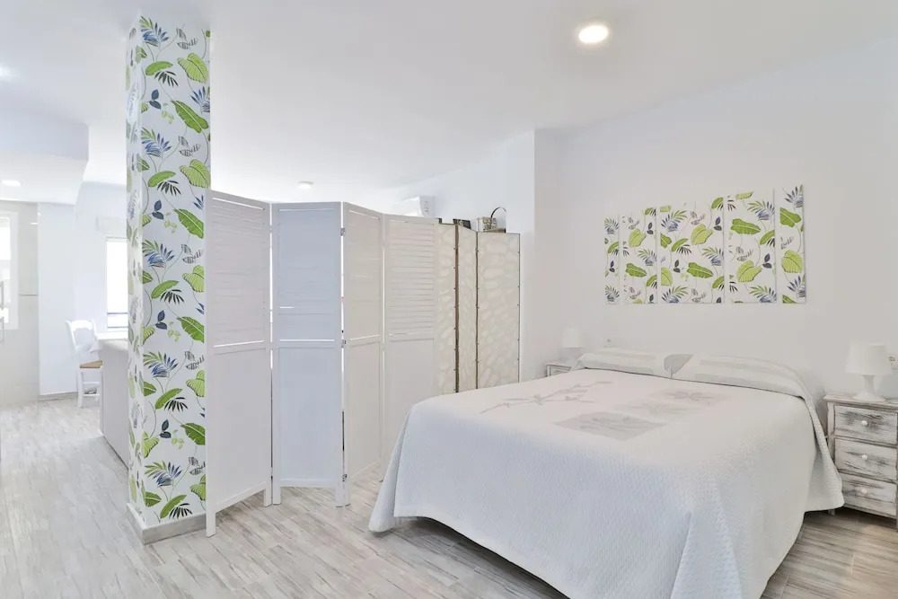 Nice Studio Torre del Mar Beach