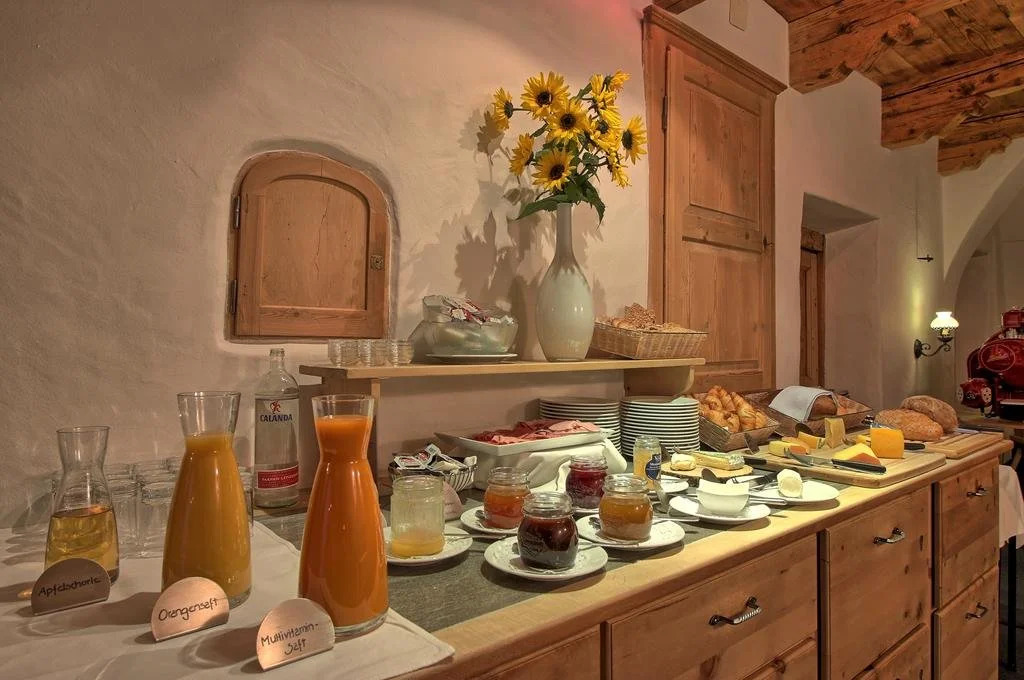 Hotel Garni Engiadina - Boutique Hotel
