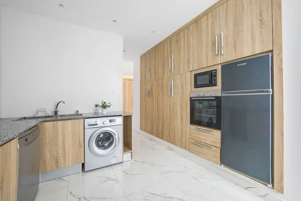 Appartement coquet de 3 pièces à Birkhadem