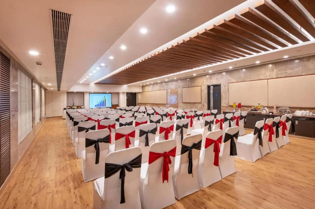 BloomSuites l Ahmedabad