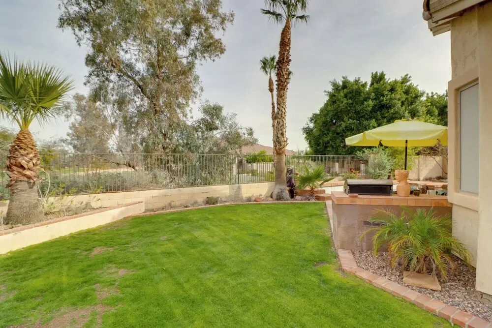 Private Pool + Resort Perks: Phoenix Golf Getaway