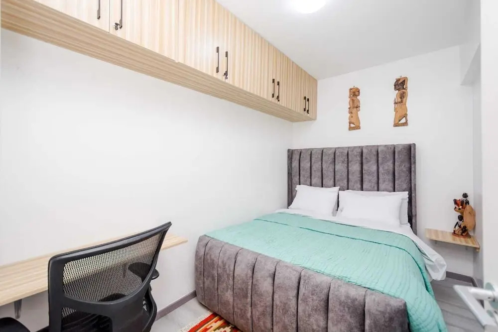 Lux Suites Sandalwood Gardens Apartments