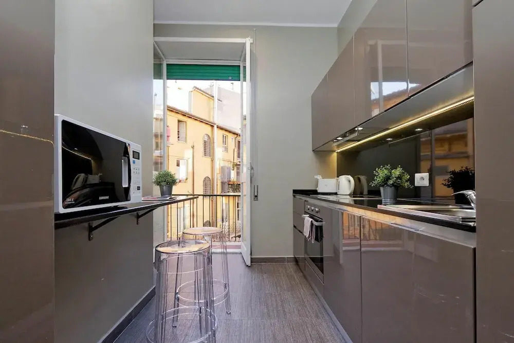 Rm-h501-pale6c2 Monti Apartments - M7