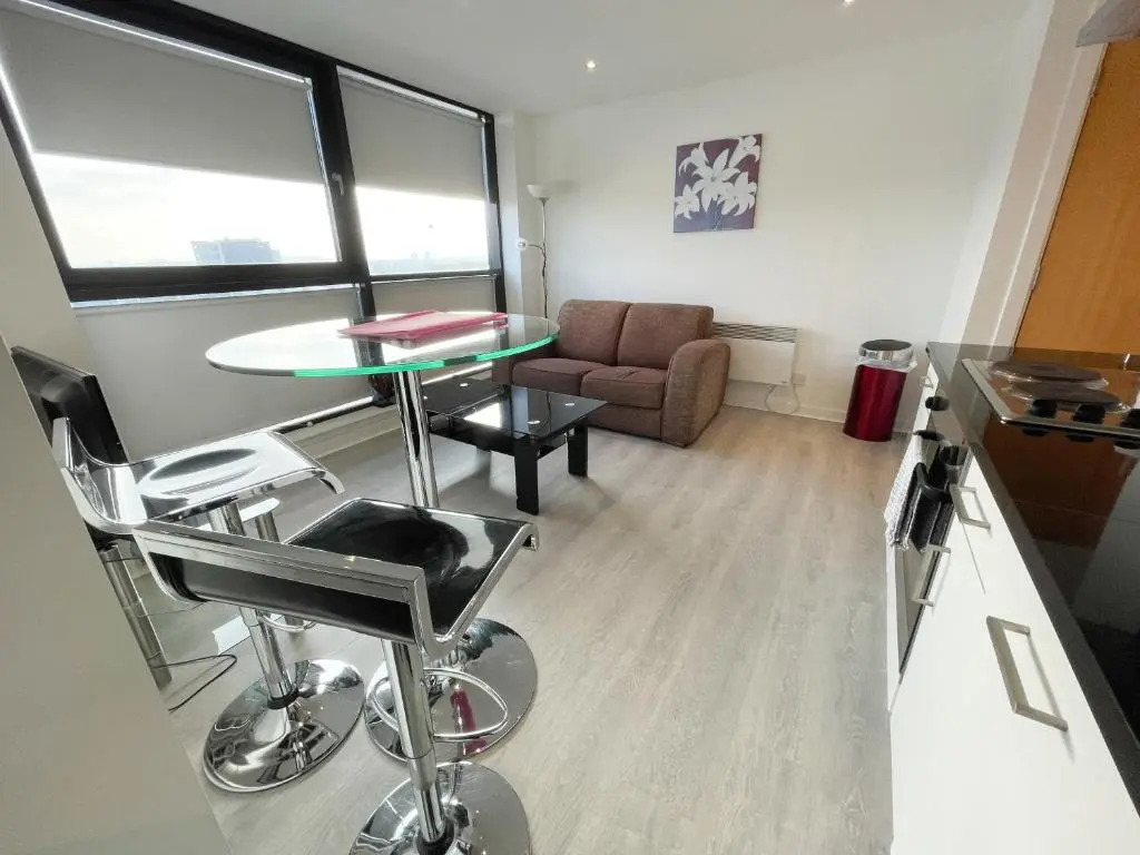 Executive 10th floor studio flat