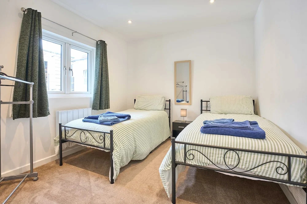 Host Stay 2b Hamilton Road