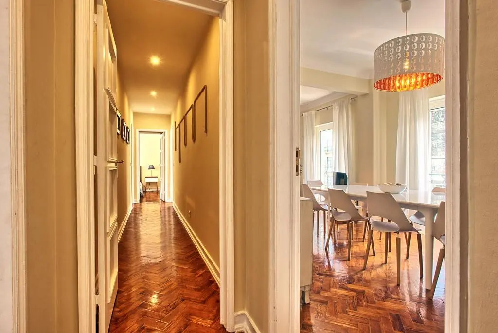 Almirante 3-Four Bedrooms