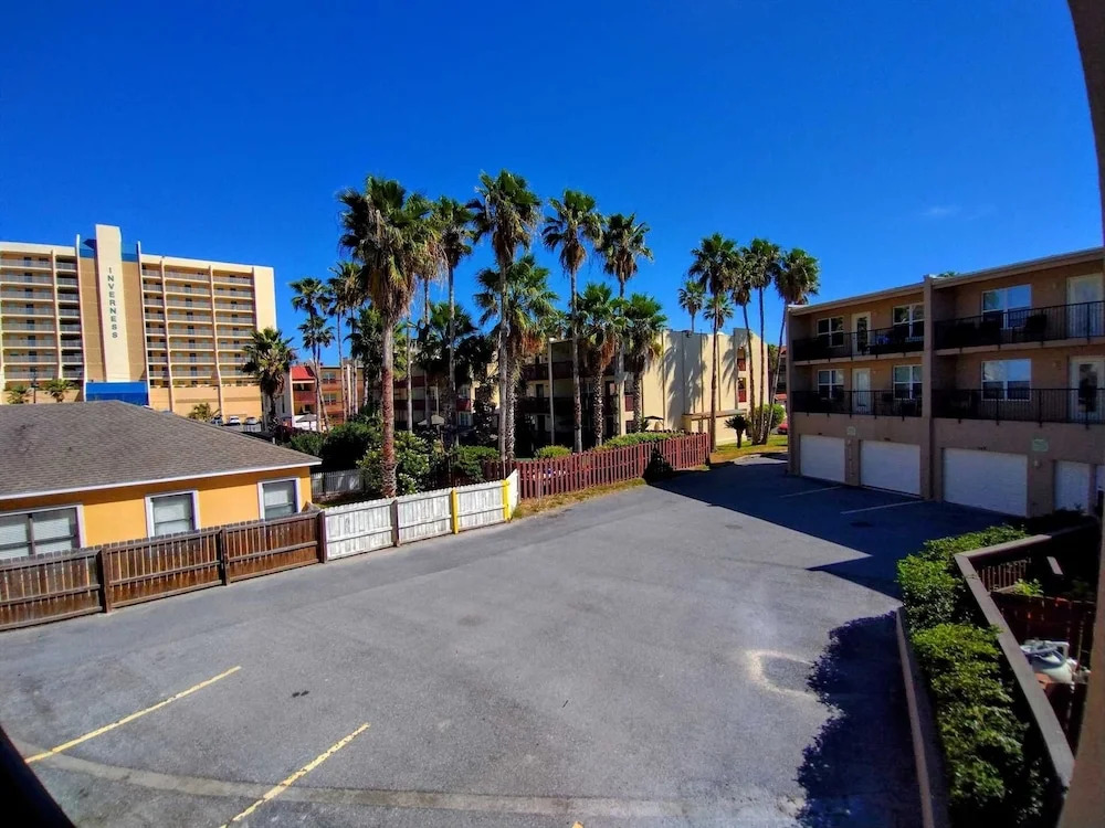 Surfside I 205 Minium 2 Bedroom Condo by RedAwning